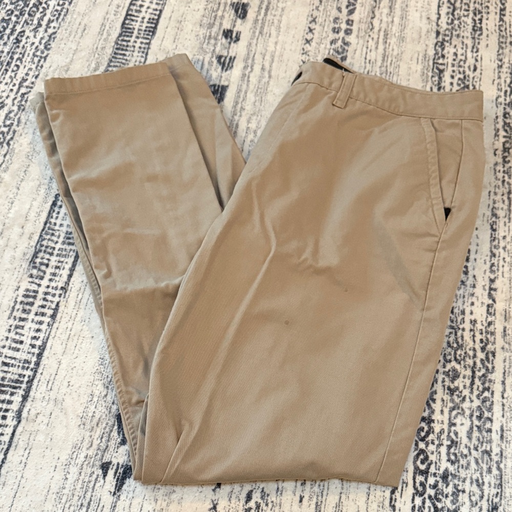 Nike Men's Khaki Chinos
